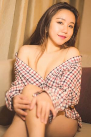 伯母对安迷修的影响_BD英语手机在线观看